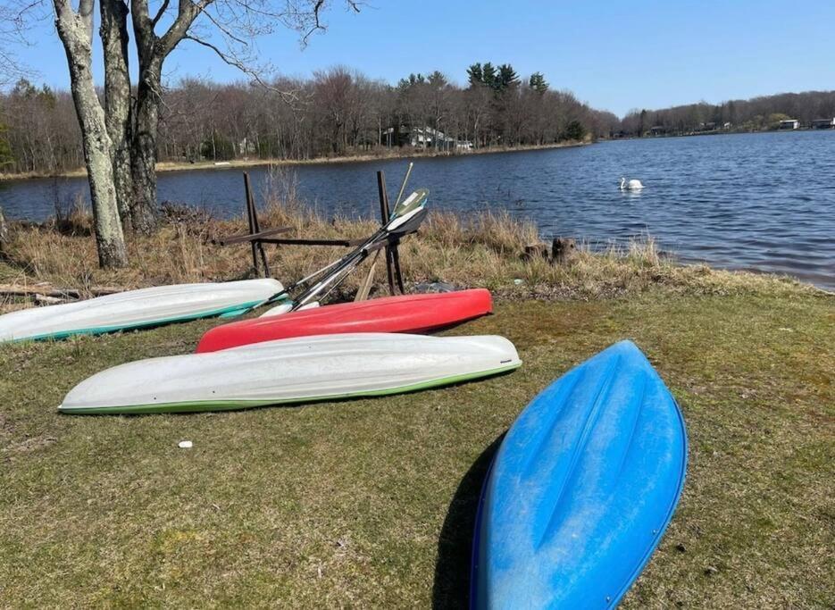 Hideaway - Lakehouse/Spa/Dock/ Pocono Summit Exteriör bild