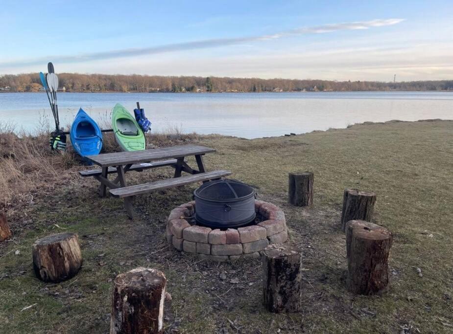 Hideaway - Lakehouse/Spa/Dock/ Pocono Summit Exteriör bild