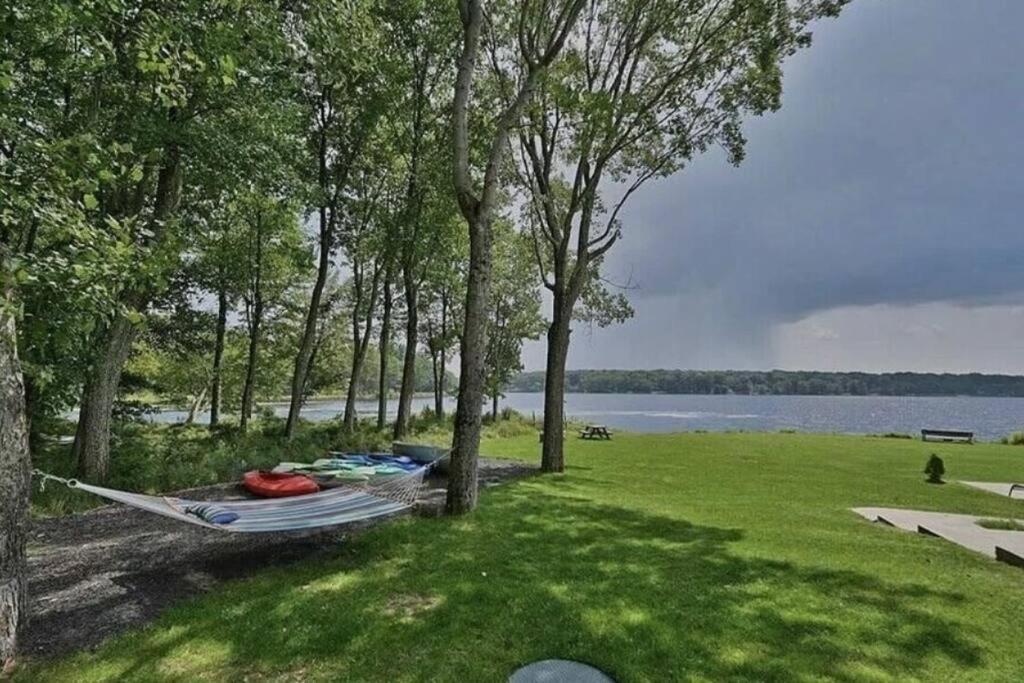 Hideaway - Lakehouse/Spa/Dock/ Pocono Summit Exteriör bild