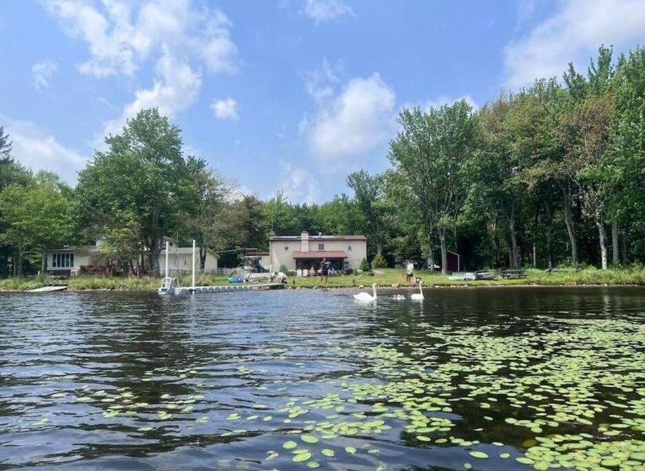 Hideaway - Lakehouse/Spa/Dock/ Pocono Summit Exteriör bild